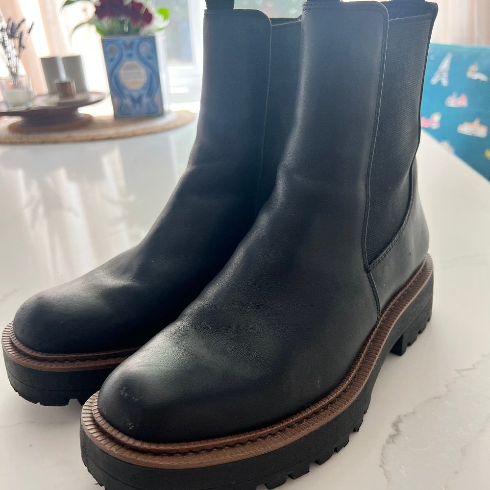 Sam Edelman Laguna Waterproof Lug Sole Chelsea Boot Size 8